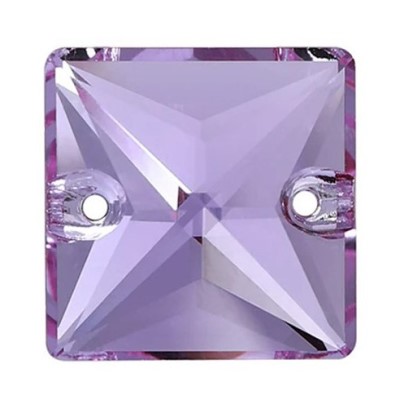 Varrható kristály, négyzet alakú, méret: 16 mm